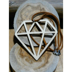 PENDENTIF DIAMANT EN BOIS ET CUIR