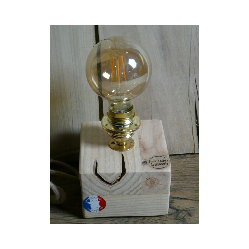 LAMPE CUBE EN PIN